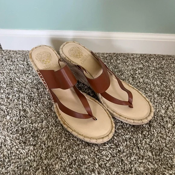 Vince Camuto wedge sandal size 9.5 - Picture 4 of 7